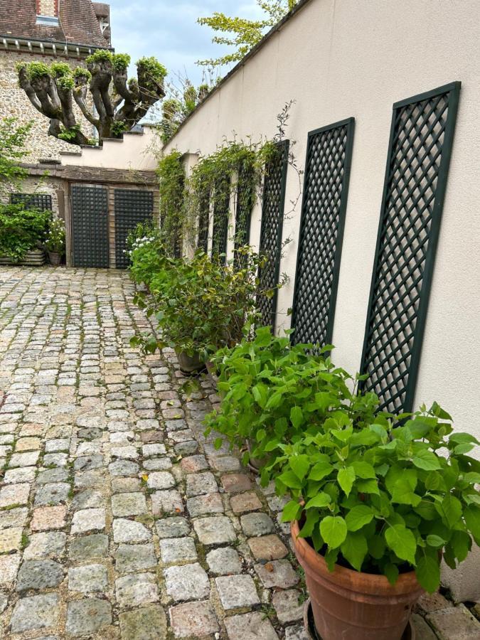 Le Jardin Cathedrale Bed & Breakfast Chartres Bagian luar foto